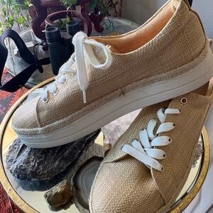 Jack Rogers  MIA Beige Woven Platform Sneakers with White Laces size 11